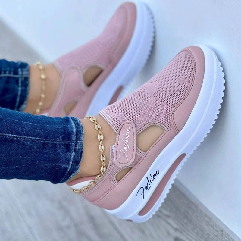 Women's Pink Comfortable Canvas Sneakers - D'Zani Fashion