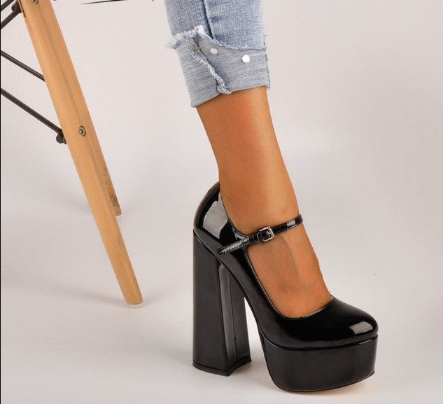 Women's Black Girly Chunky Heels Shoes - D'Zani Fashion