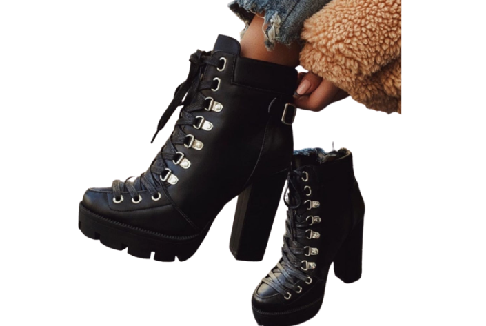 Women's Black Fashionable Ankle Boots - D'Zani Fashion
